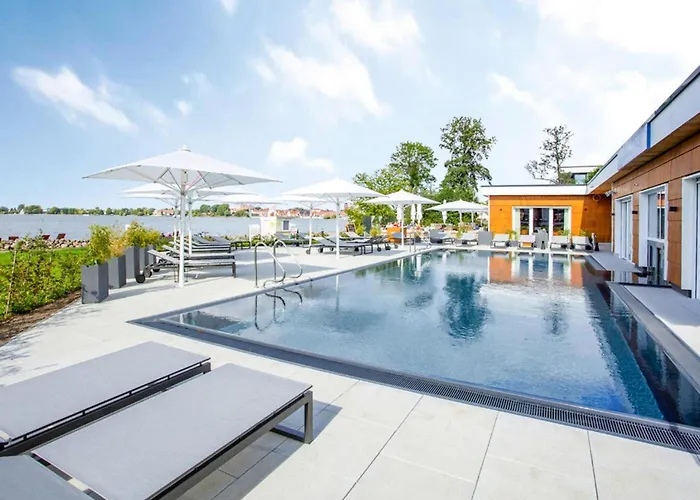 In The Marem Ritz Marina Waren An Der M Ritz Hotel Waren (Mueritz)